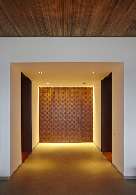 RG APARTMENT